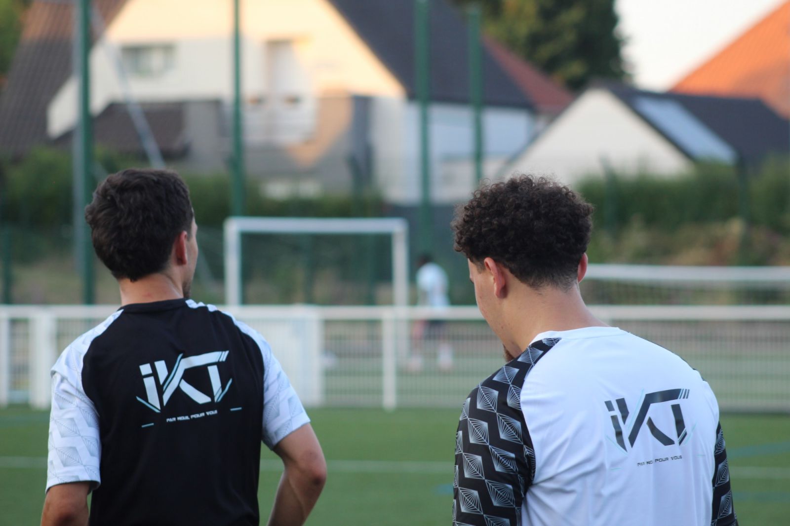 Coachs IKT Training au bord du terrain